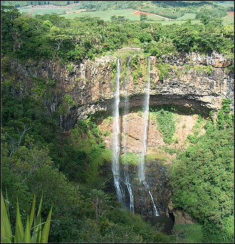 chamarel falls mauritius